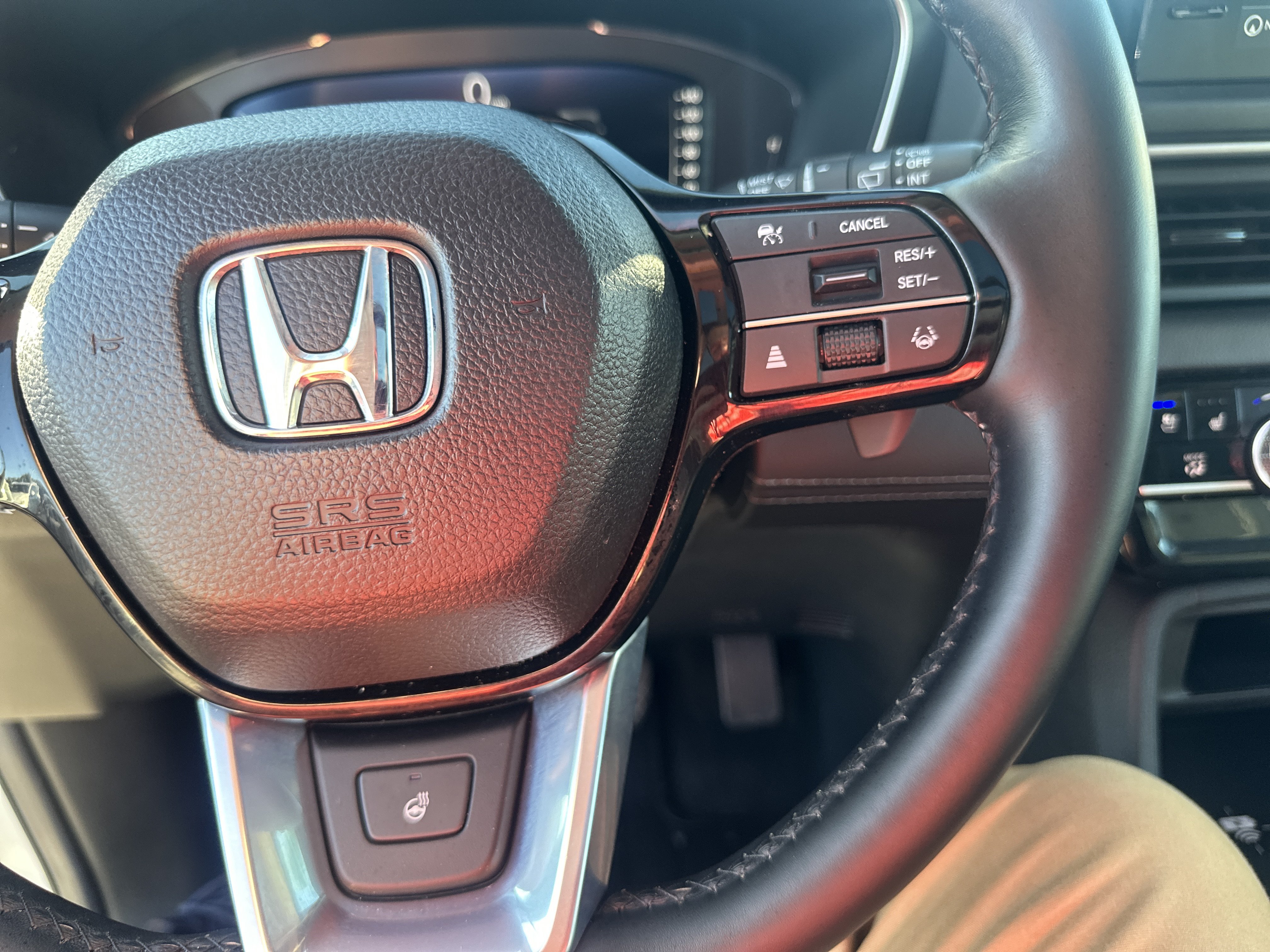 Certified 2024 Honda Pilot Elite image 23