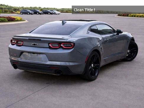 Used 2019 Chevrolet Camaro LT image 5
