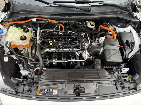 Used 2020 Ford Escape SE Sport FWD image 32