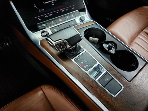 Used 2021 Audi A6 2.0T Premium w/ Convenience Package image 18