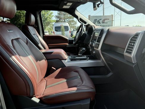 Used 2020 Ford F150 Platinum w/ Equipment Group 701A Luxury AWD/4WD image 12