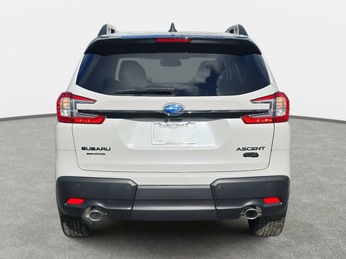 Certified 2025 Subaru Ascent Bronze Edition AWD/4WD image 6