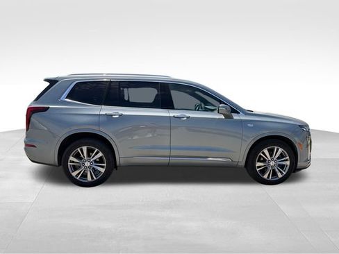Used 2024 Cadillac XT6 Premium Luxury AWD/4WD image 7