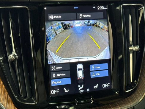 Used 2021 Volvo XC60 T8 Inscription w/ Advanced Package AWD/4WD image 22