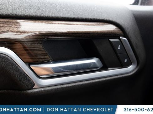Used 2022 Chevrolet Silverado 1500 RST w/ Convenience Package II AWD/4WD image 11