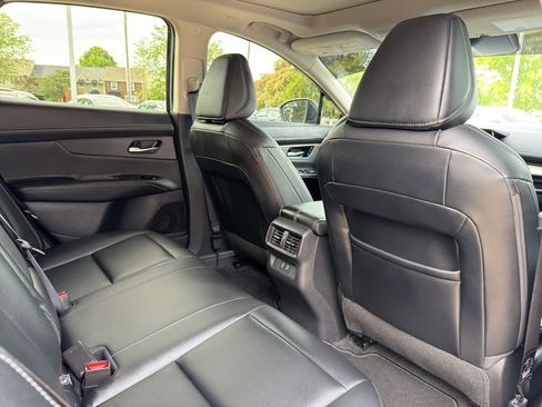 Used 2025 Nissan Murano SL w/ Cargo Package AWD/4WD image 18