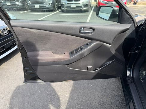 Used 2012 Nissan Altima 2.5 S w/ Convenience Pkg image 33