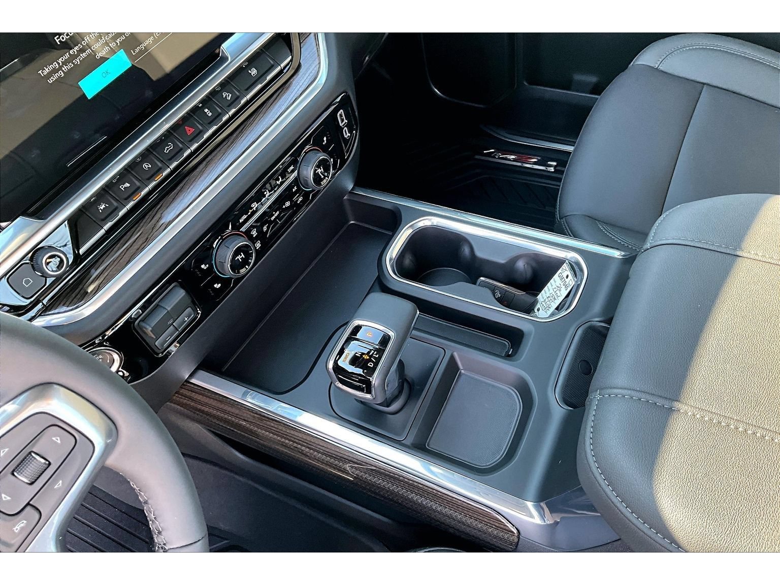 New 2026 Chevrolet Silverado 1500 RST w/ RST All Star Premium Package AWD/4WD image 9