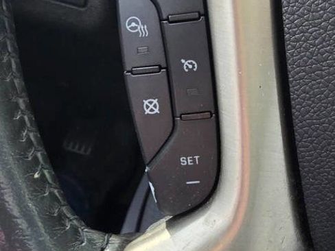 Used 2015 GMC Acadia Denali image 24