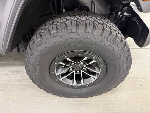New 2025 Jeep Wrangler Rubicon w/ Xtreme 35 Tire Package image 4