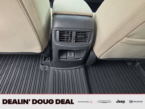 Used 2017 Honda CR-V EX image 25