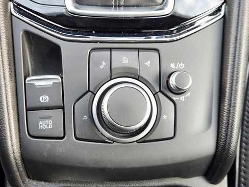 Certified 2025 MAZDA CX-5 AWD 2.5 S w/ Preferred Package image 22