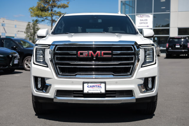 Used 2021 GMC Yukon SLT w/ SLT Premium Package AWD/4WD image 6