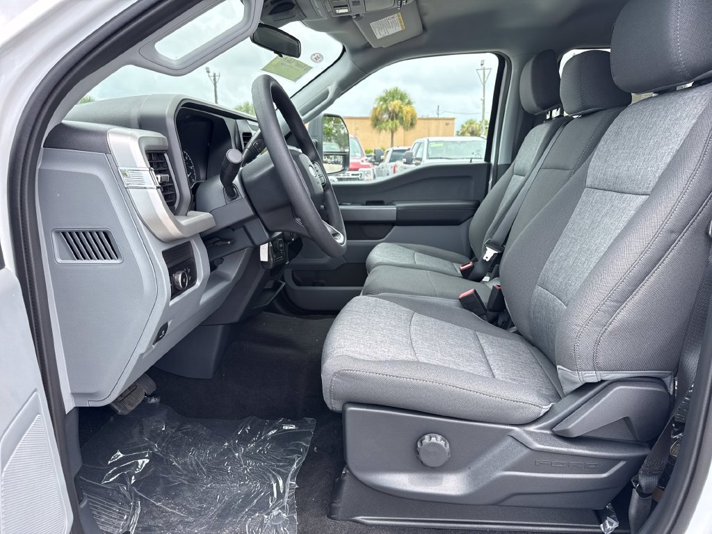 New 2026 Ford F250 XL w/ STX Appearance Package AWD/4WD image 45