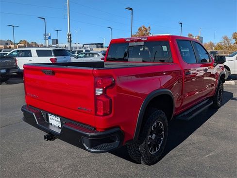 Used 2025 Chevrolet Silverado 1500 ZR2 w/ Technology Package image 6