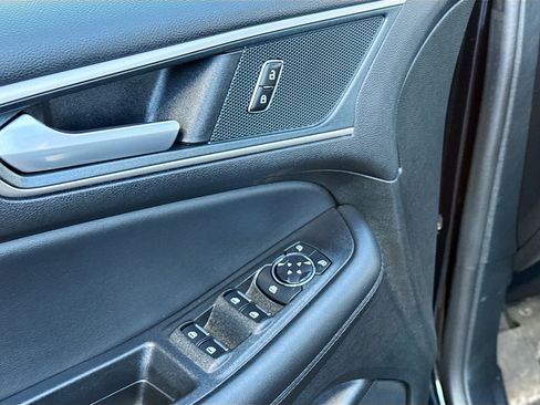 Certified 2024 Ford Edge SEL w/ Convenience Package image 8