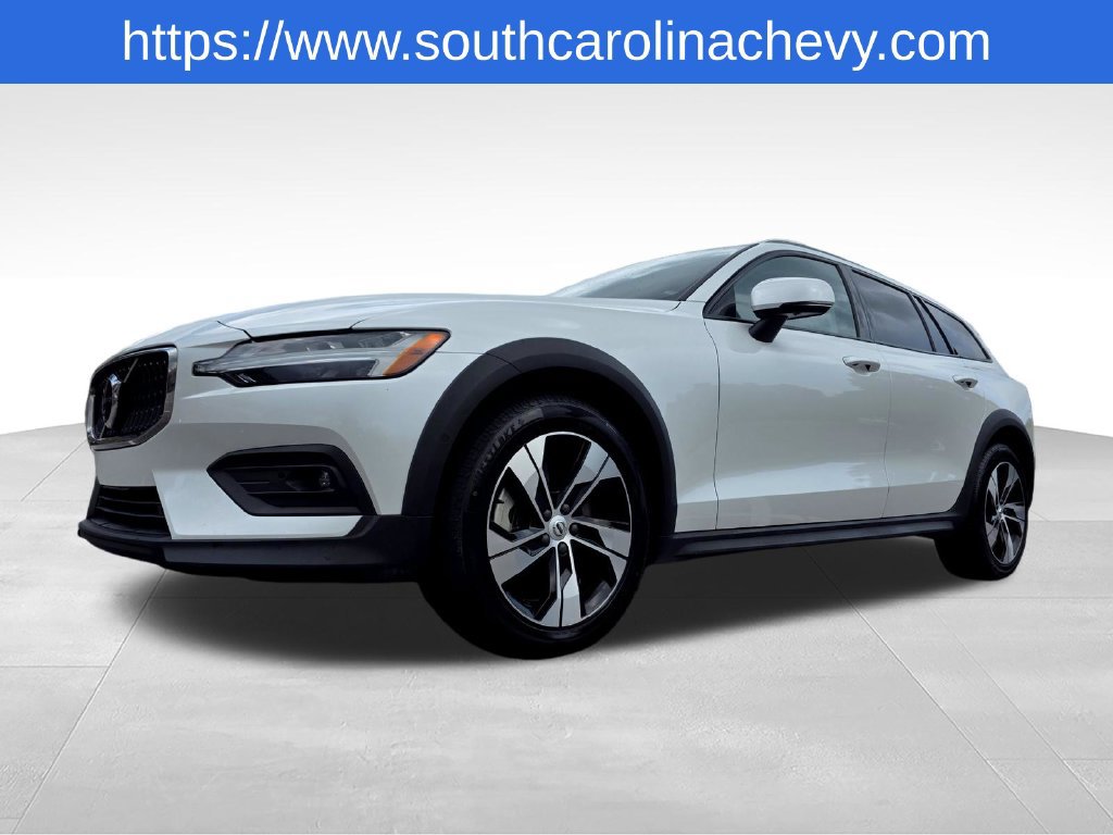 Used 2025 Volvo V60 B5 Cross Country Plus AWD/4WD image 40
