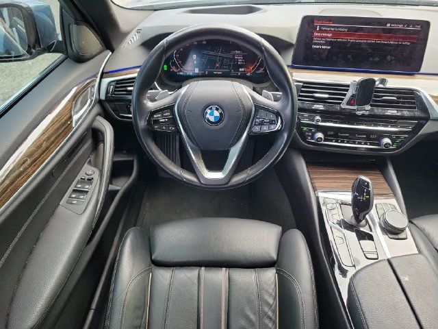 Used 2021 BMW 530i RWD image 15