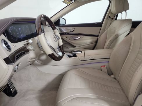 Used 2020 Mercedes-Benz S 560 Sedan image 17