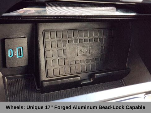 Used 2022 Ford F150 Raptor w/ Raptor 37 Performance Package image 30