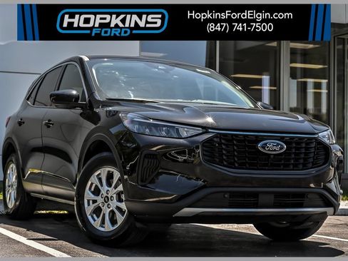 Certified 2023 Ford Escape Active w/ Tech Pack #2 AWD/4WD image 1
