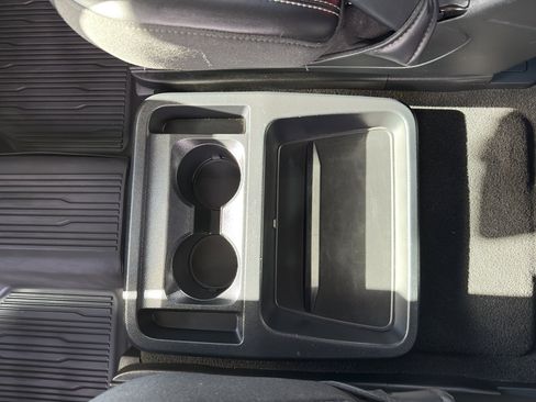 Used 2021 Ford Explorer XLT w/ Equipment Group 202A image 35