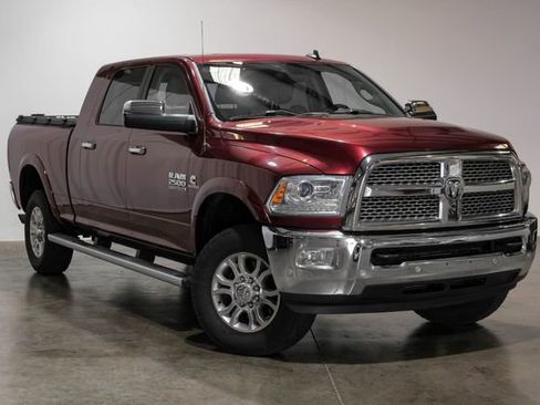 Used 2016 RAM 2500 Laramie w/ Convenience Group image 8