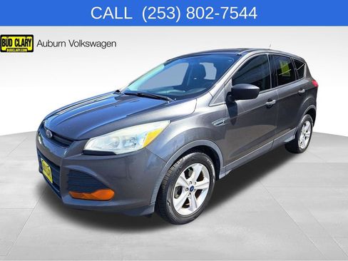 Used 2016 Ford Escape S FWD image 1