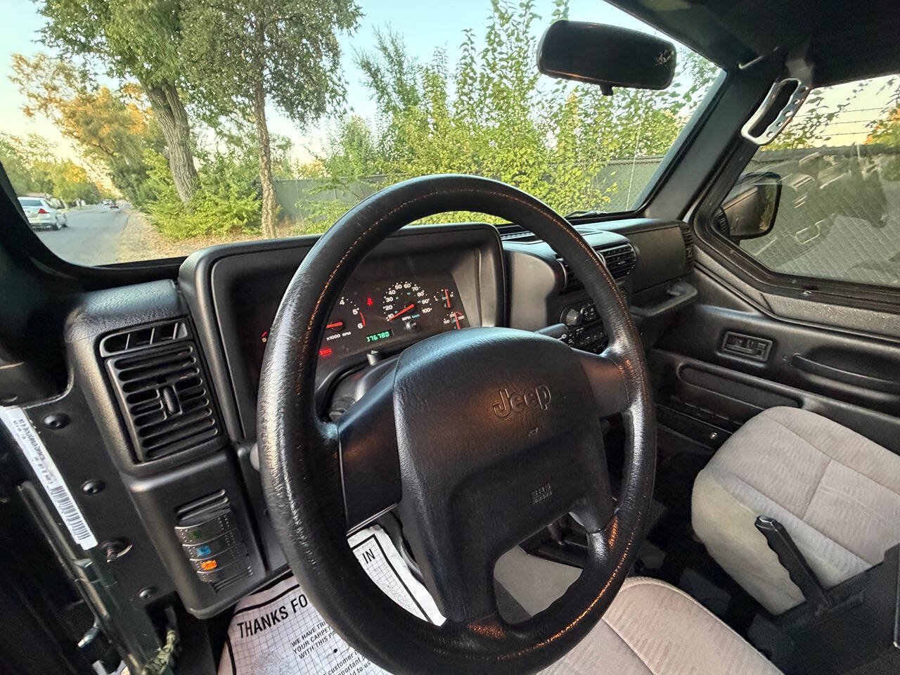 Used 2004 Jeep Wrangler 4WD image 14