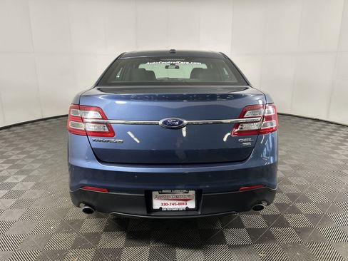 Used 2019 Ford Taurus SEL image 5