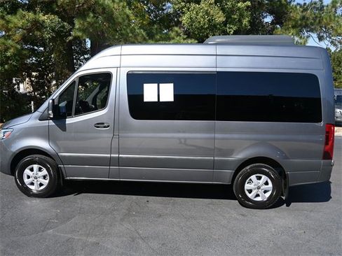 Used 2023 Mercedes-Benz Sprinter 2500 image 8