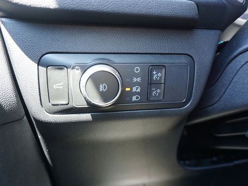 Used 2022 Ford Escape SEL w/ Technology Package AWD/4WD image 5