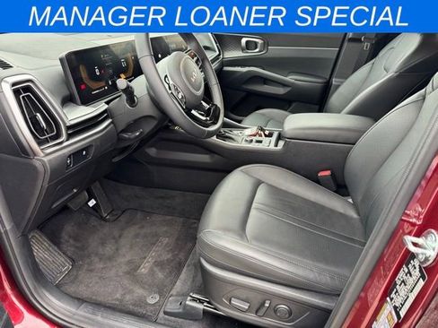 New 2025 Kia Sorento S image 14