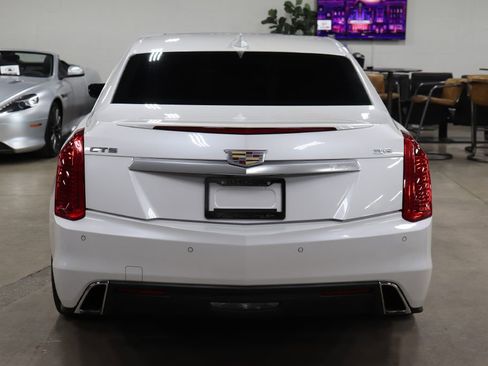 Used 2018 Cadillac CTS Luxury image 4