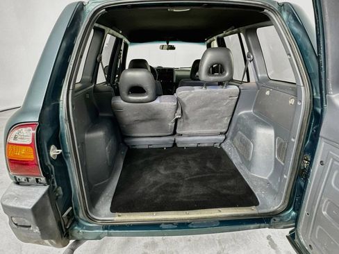 Used 1997 Toyota RAV4 2WD 4-Door w/ Upgrade Pkg w/ Tilt Wheel image 26
