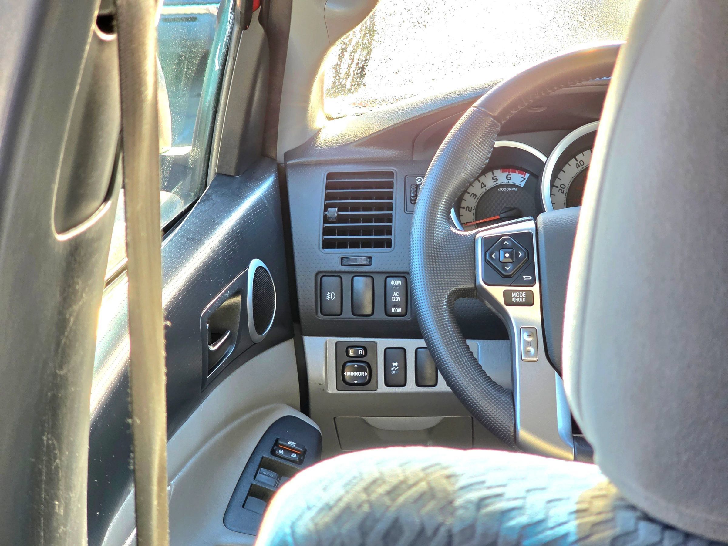 Used 2015 Toyota Tacoma 4x4 Double Cab w/ TRD Sport Package image 16