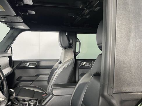 Used 2025 Ford Bronco Outer Banks image 25