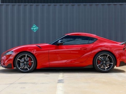 Used 2020 Toyota Supra Premium w/ Driver Assist Package image 8