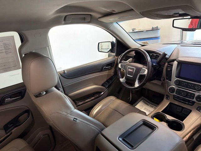 Used 2018 GMC Yukon SLT AWD/4WD image 32