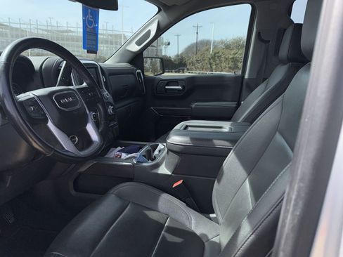 Used 2021 GMC Sierra 1500 SLT image 11