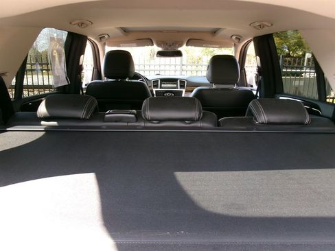 Used 2014 Mercedes-Benz ML 350 4MATIC w/ Premium 1 Package image 44