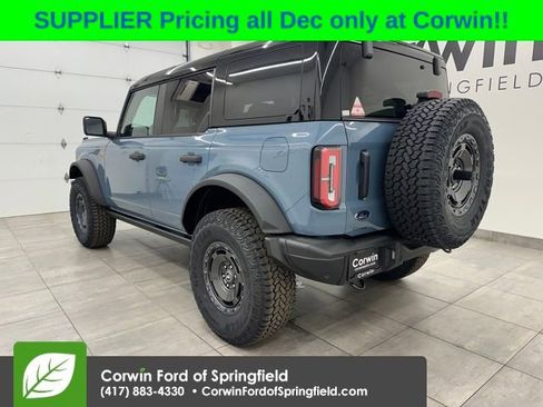New 2025 Ford Bronco Badlands image 3