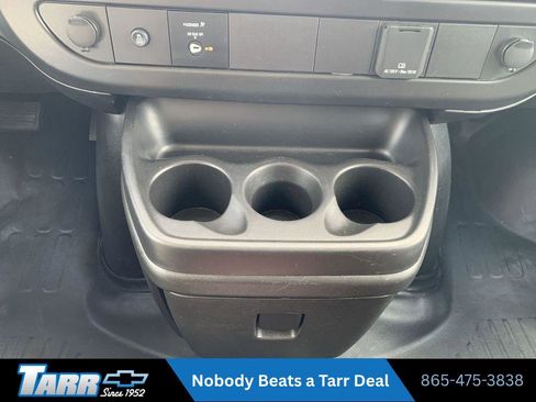 Used 2024 GMC Savana 2500 w/ Driver Convenience Package RWD image 19
