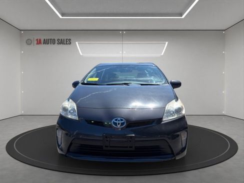 Used 2014 Toyota Prius Three FWD image 8