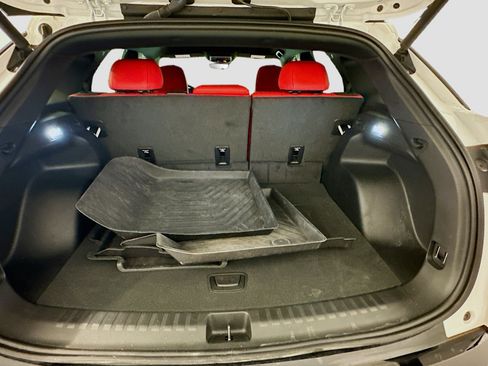 Used 2024 Chevrolet Blazer EV RS image 30