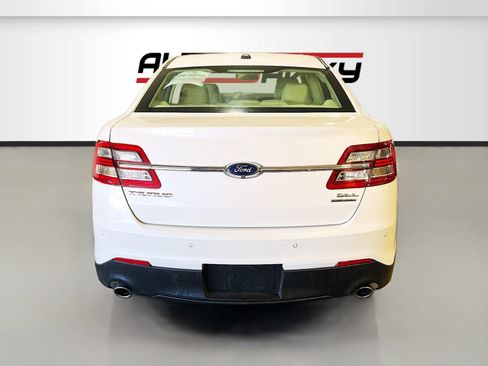 Used 2018 Ford Taurus SEL w/ Equipment Group 201A image 6