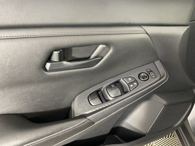 Used 2024 Nissan Sentra S FWD image 12