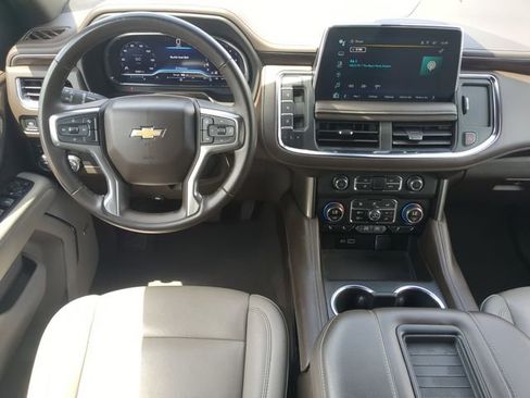 Used 2024 Chevrolet Tahoe LT AWD/4WD image 17