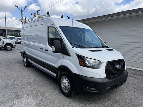 Used 2021 Ford Transit 250 Medium Roof AWD image 9