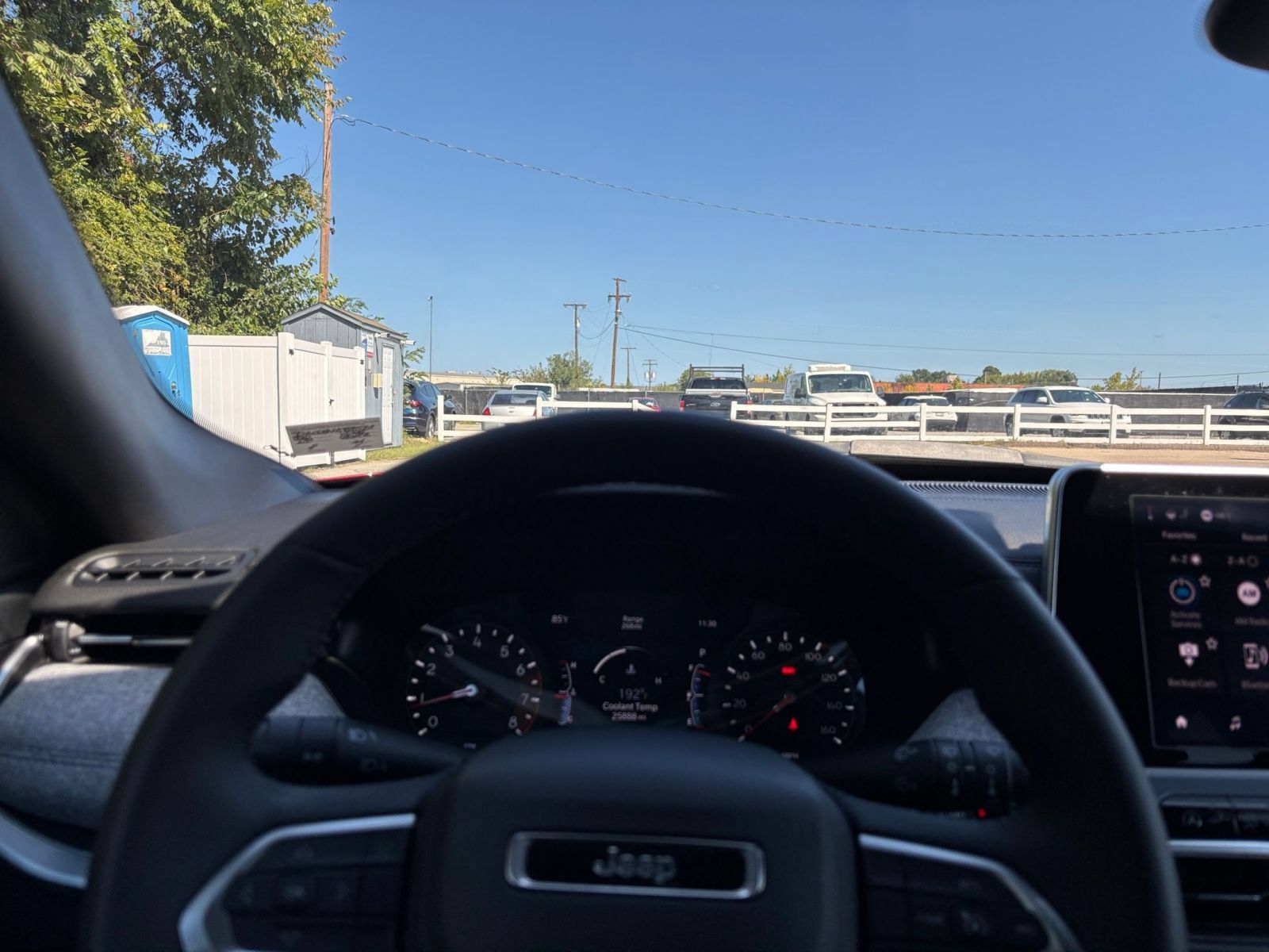 Used 2025 Jeep Compass Latitude AWD/4WD image 34
